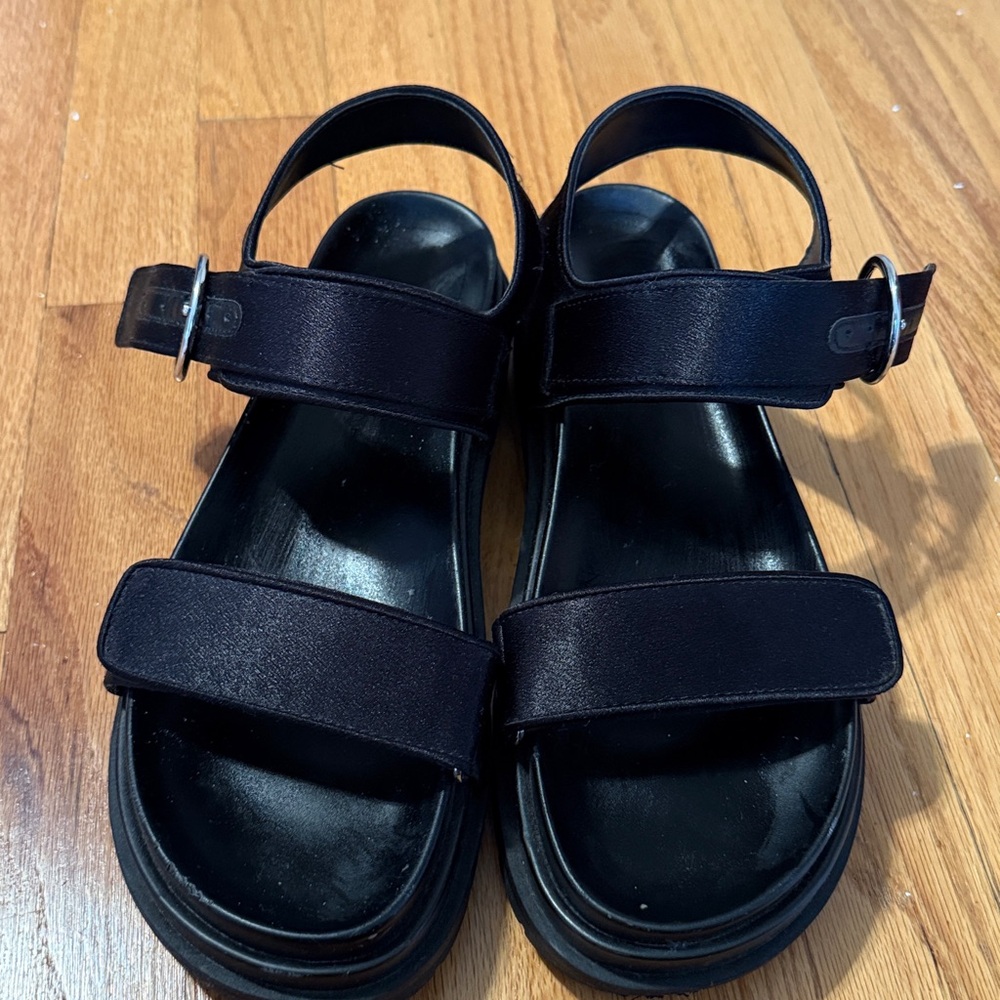 Zara Black Sandals- size 40 eur , us size 9